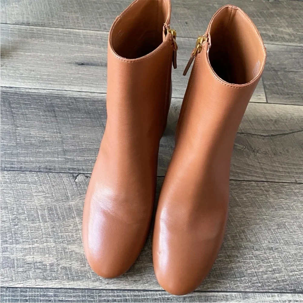 NWT Tory Burch Brooke Tan Camel Ankle Booties Leather Classic Size 11